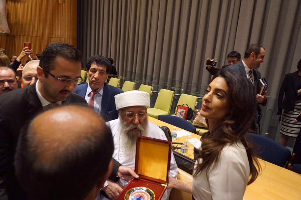 Nadya Morad bi alîkariya gelek kesan bû Balyoza NY